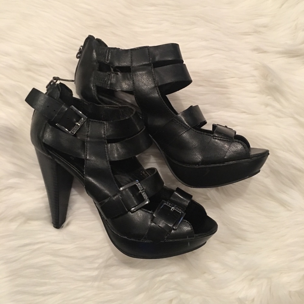 Guess Strappy Gladiator Heel Sandals Sz 7.5